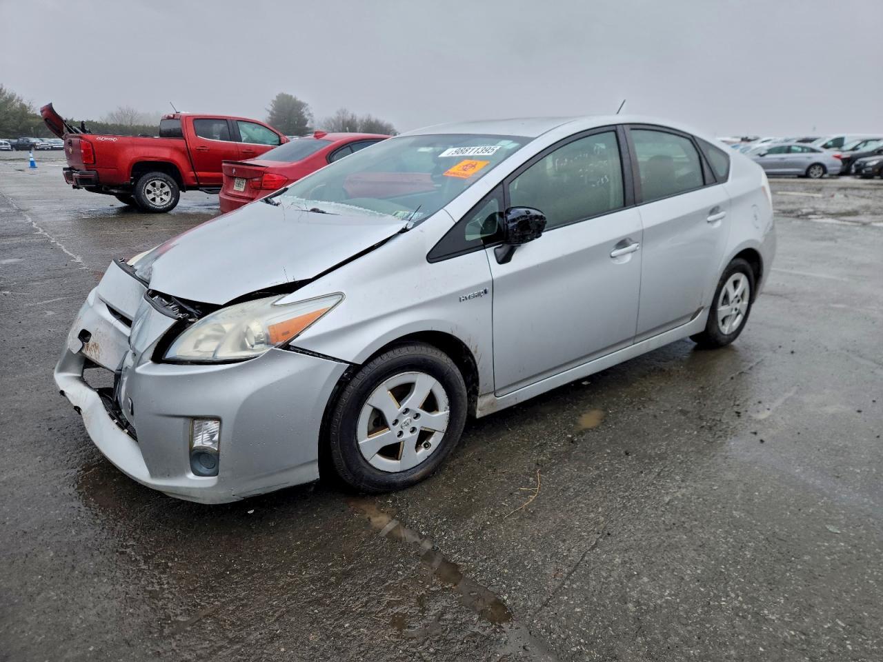 2011 TOYOTA PRIUS