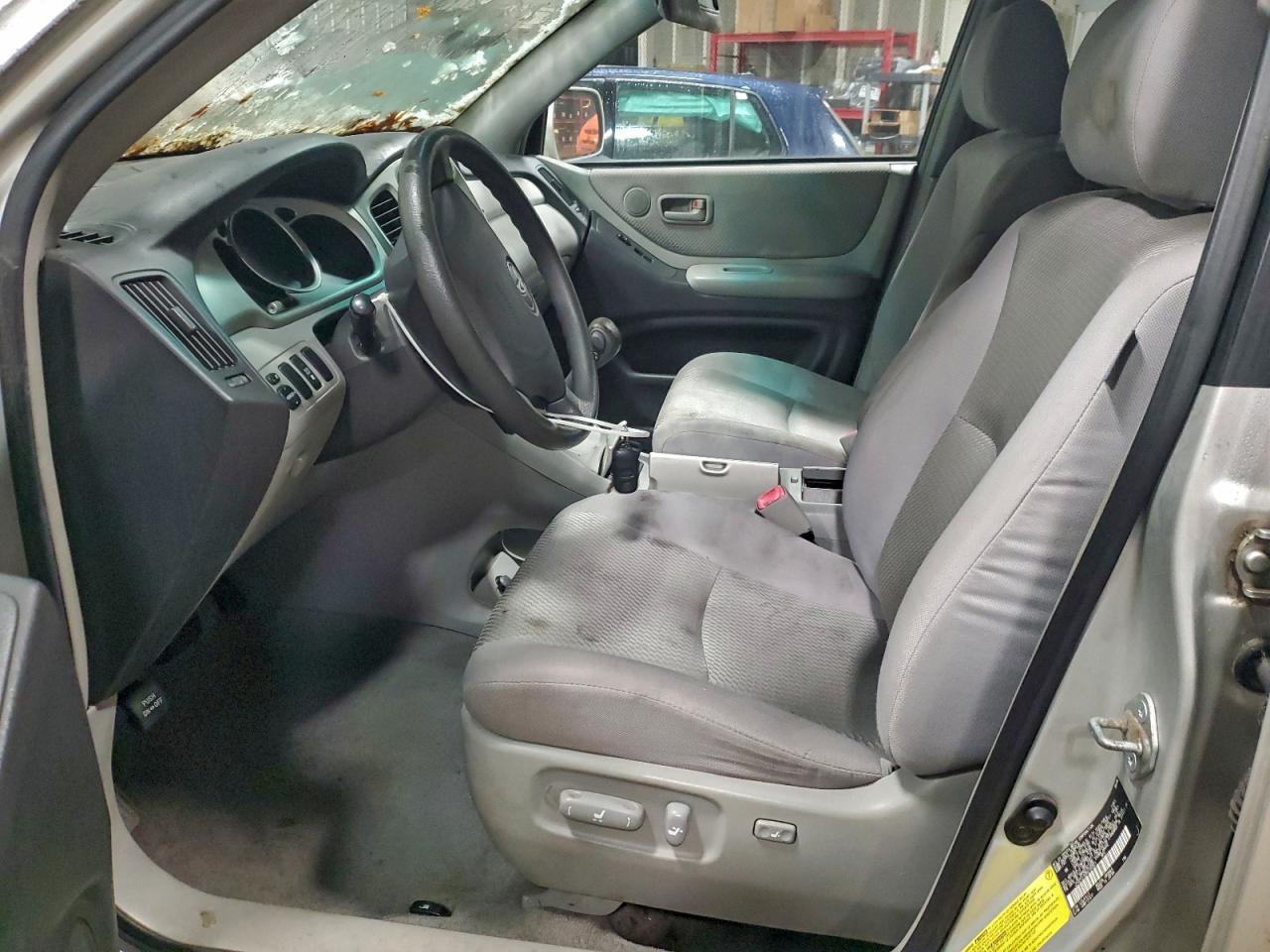 2006 TOYOTA HIGHLANDER