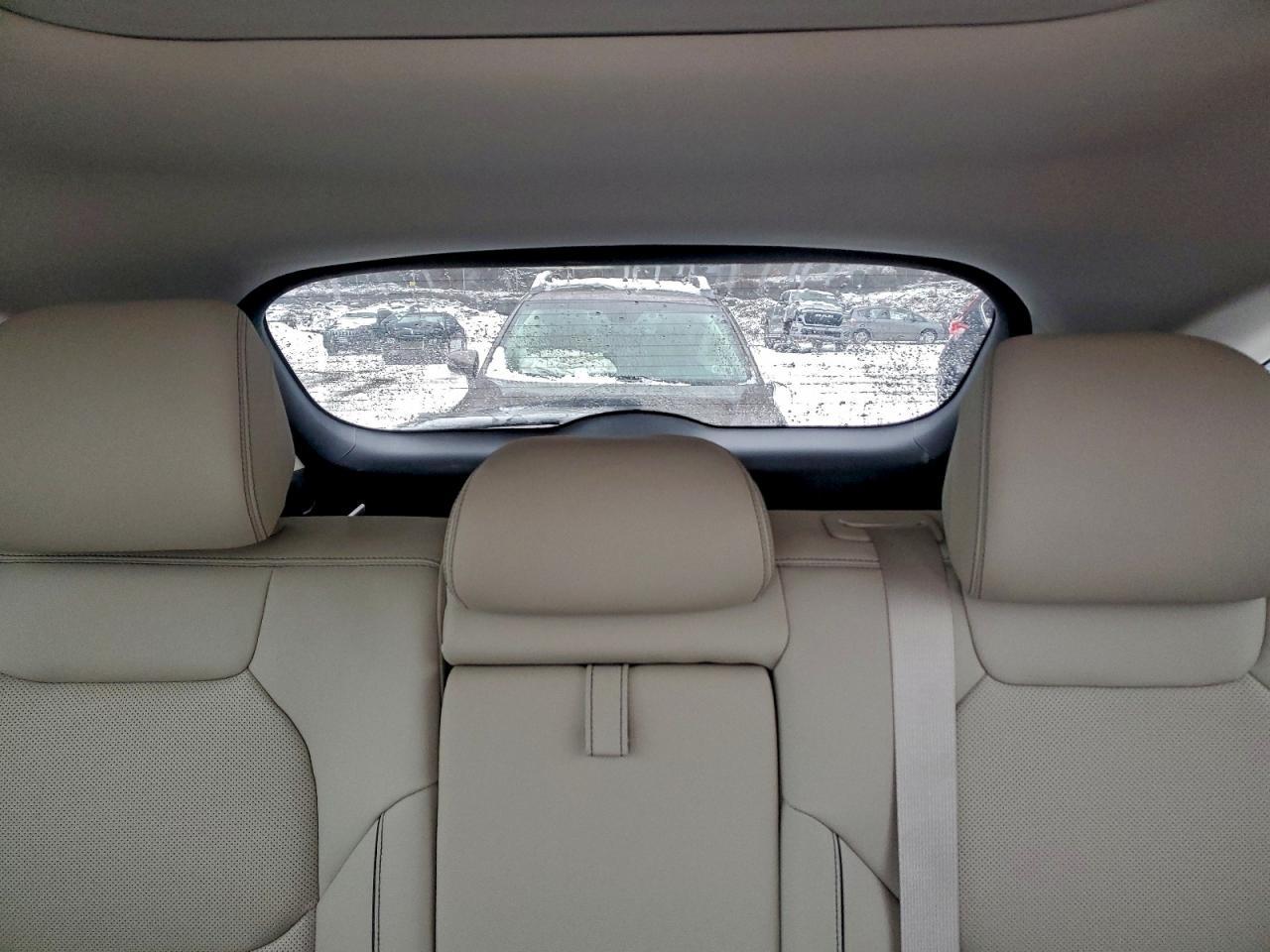 2024 GENESIS GV70