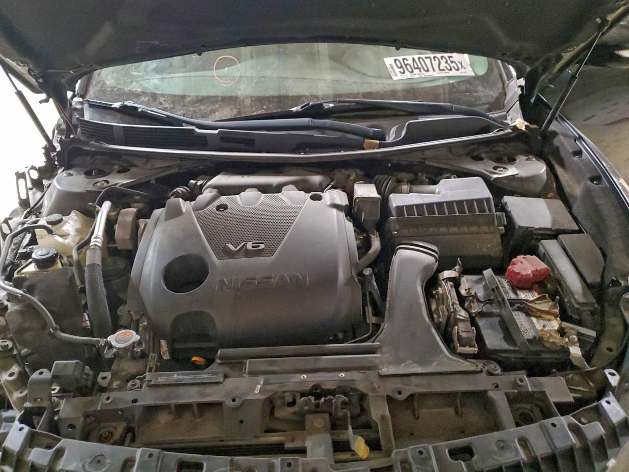 2017 NISSAN Maxima