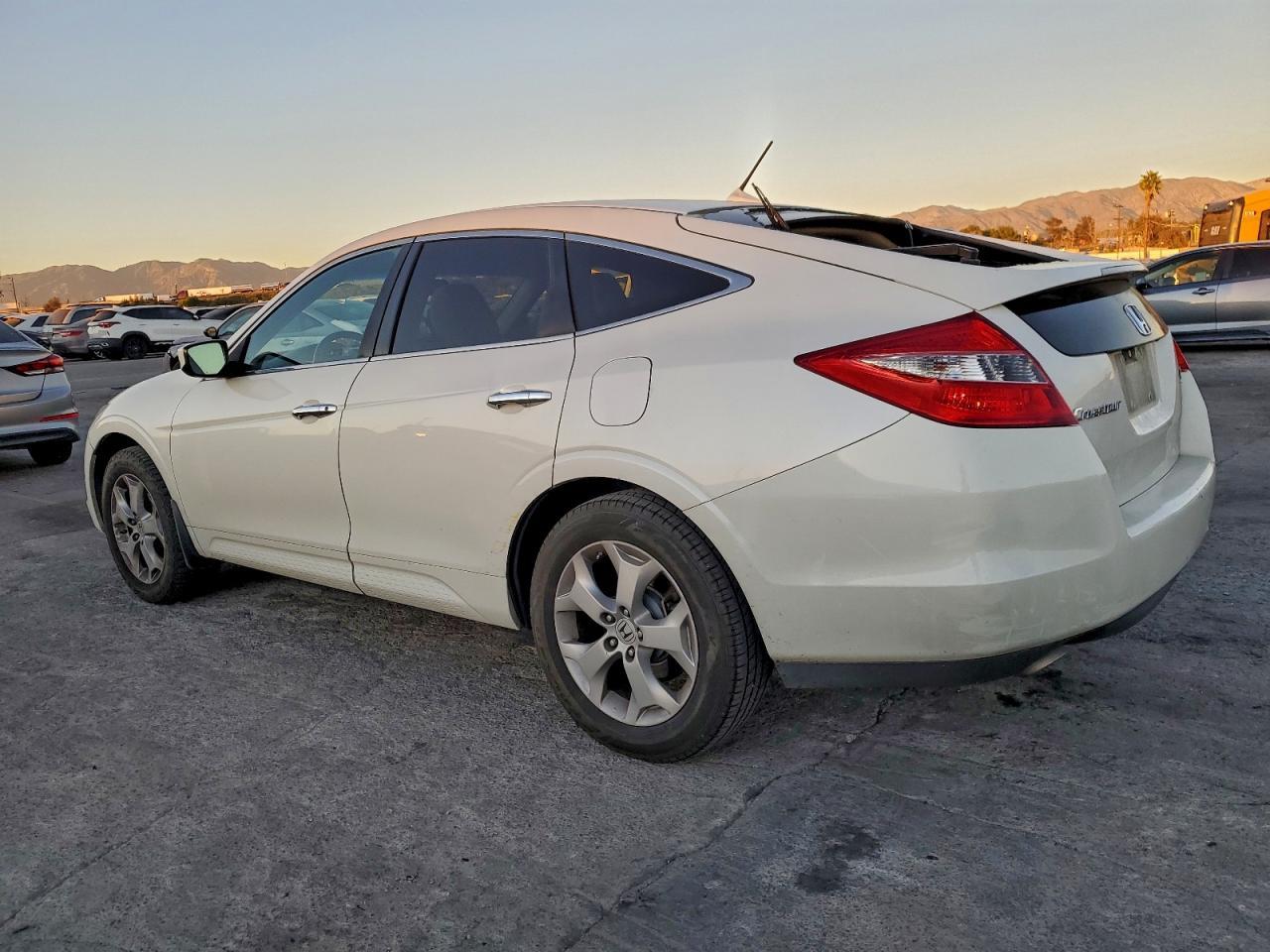 2012 HONDA Crosstour