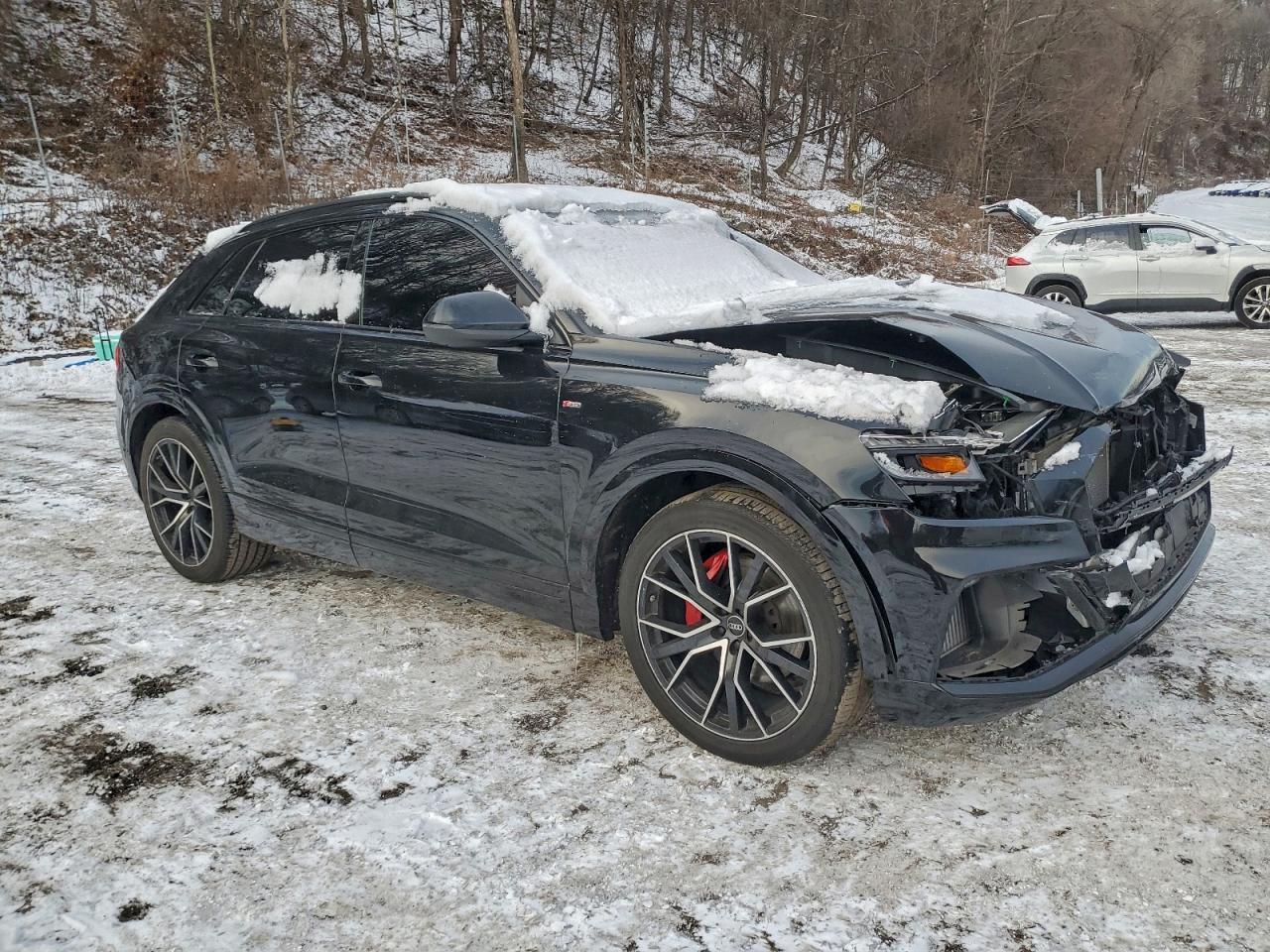 2023 AUDI Q8