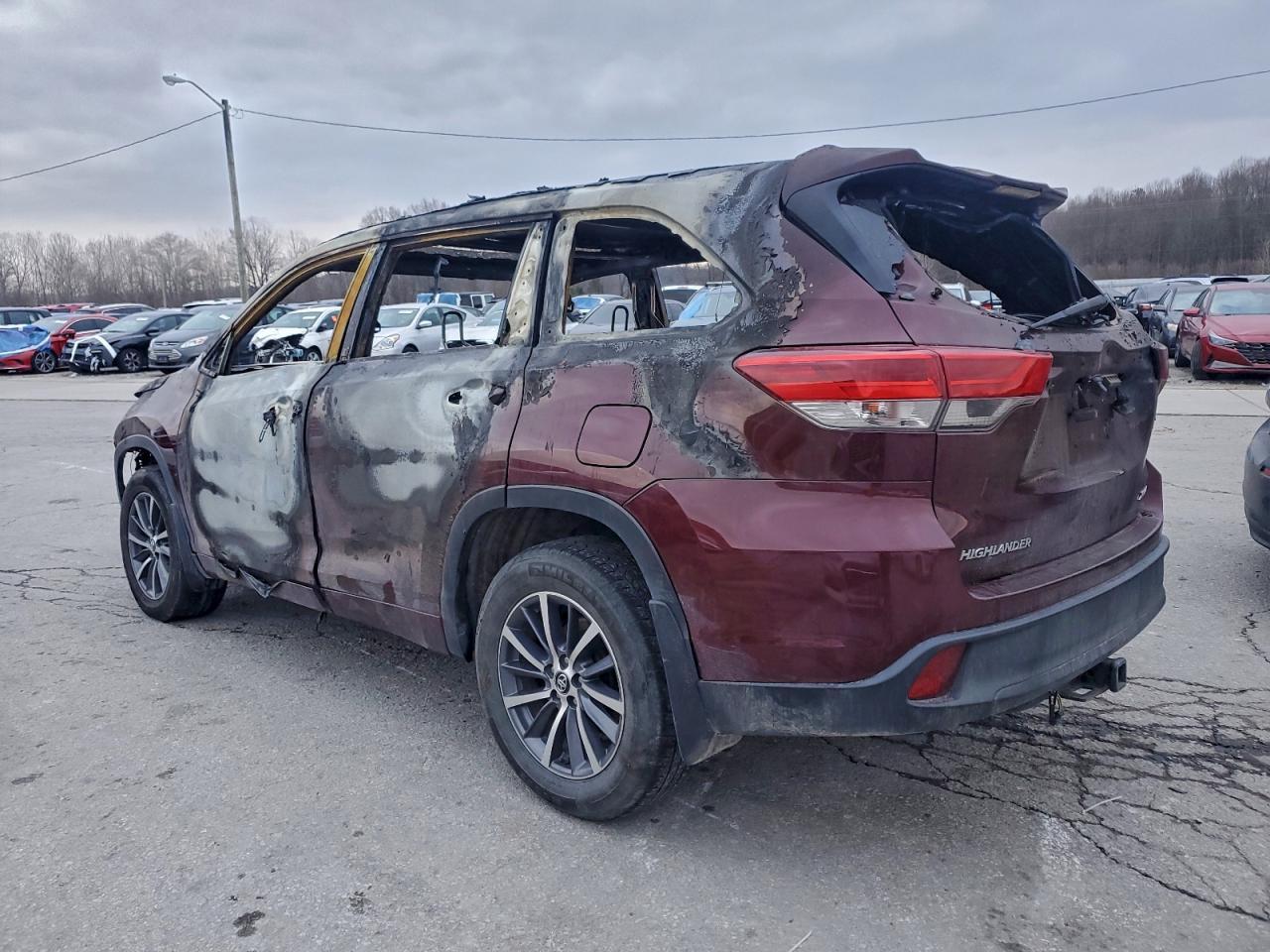 2018 TOYOTA HIGHLANDER