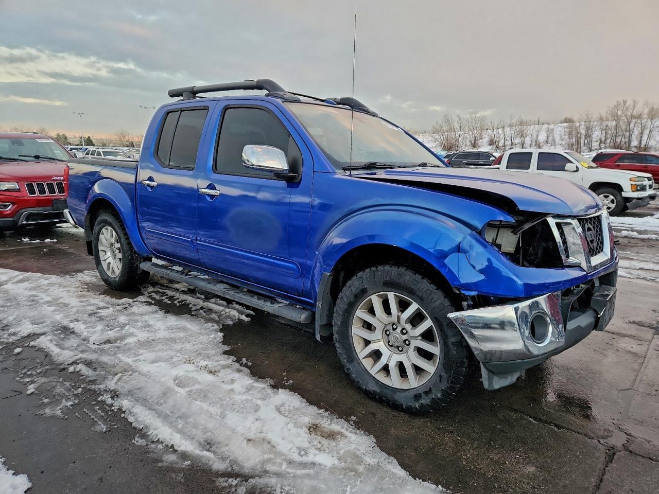 2012 NISSAN Frontier