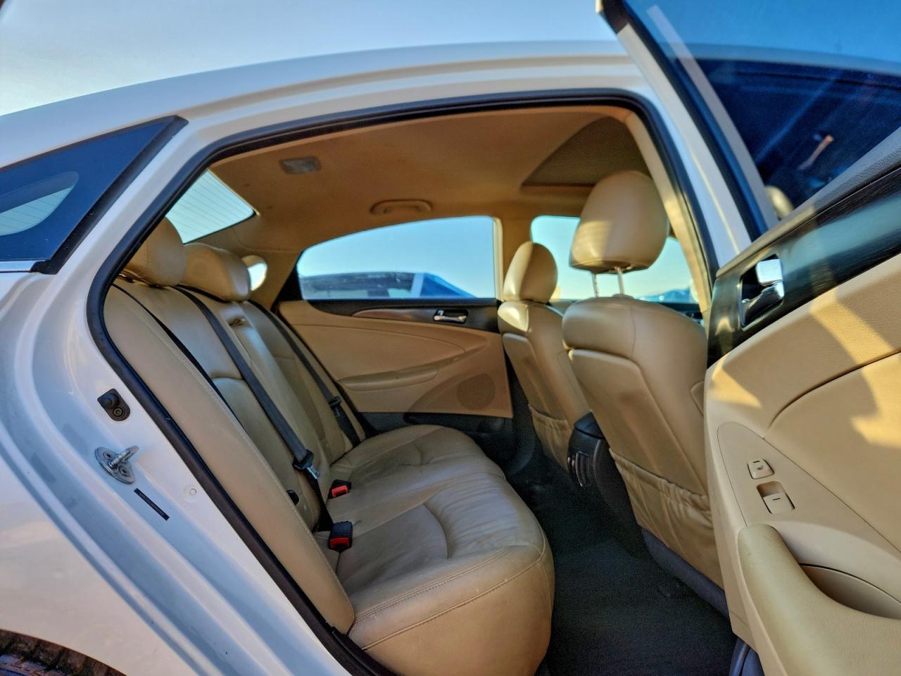 2013 HYUNDAI SONATA