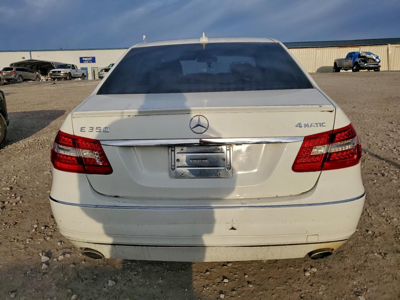 2011 MERCEDES-BENZ E-Class