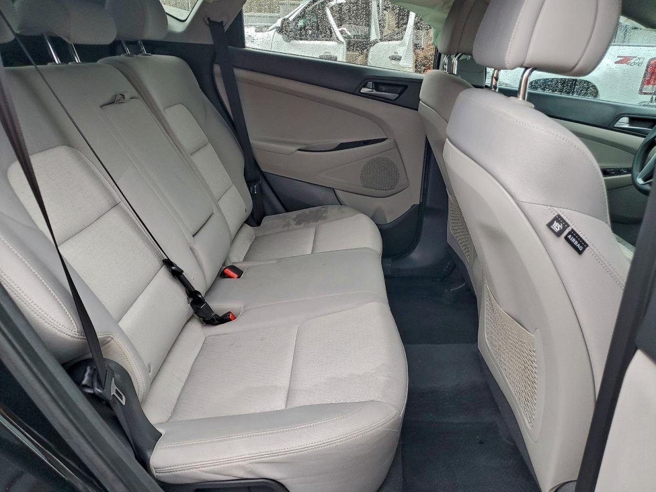 2017 HYUNDAI TUCSON