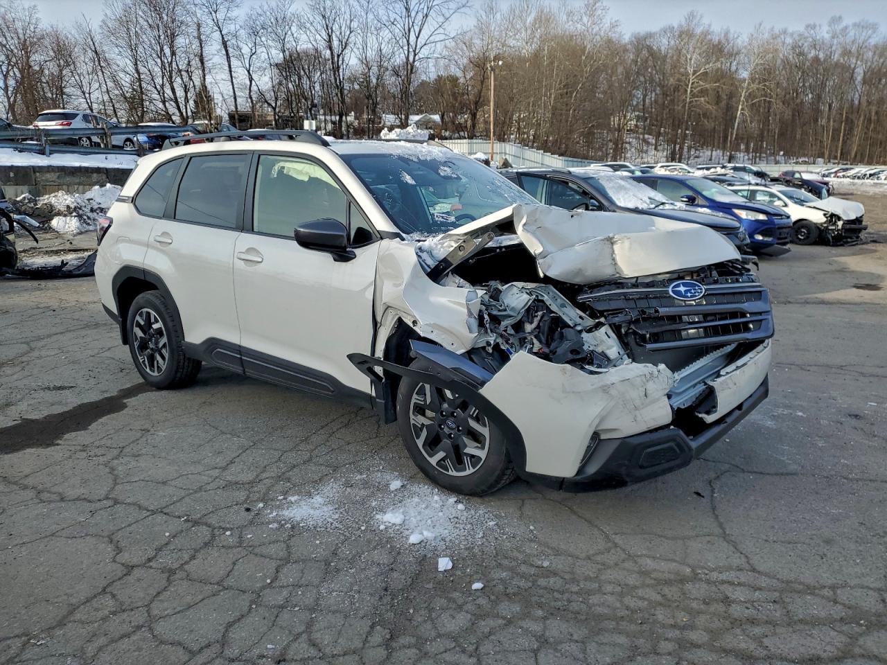 2025 SUBARU FORESTER