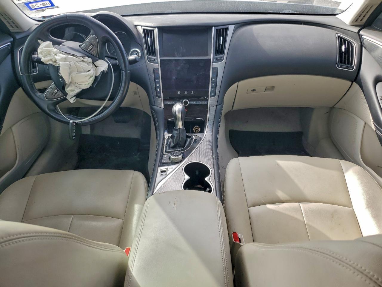 2017 INFINITI Q50