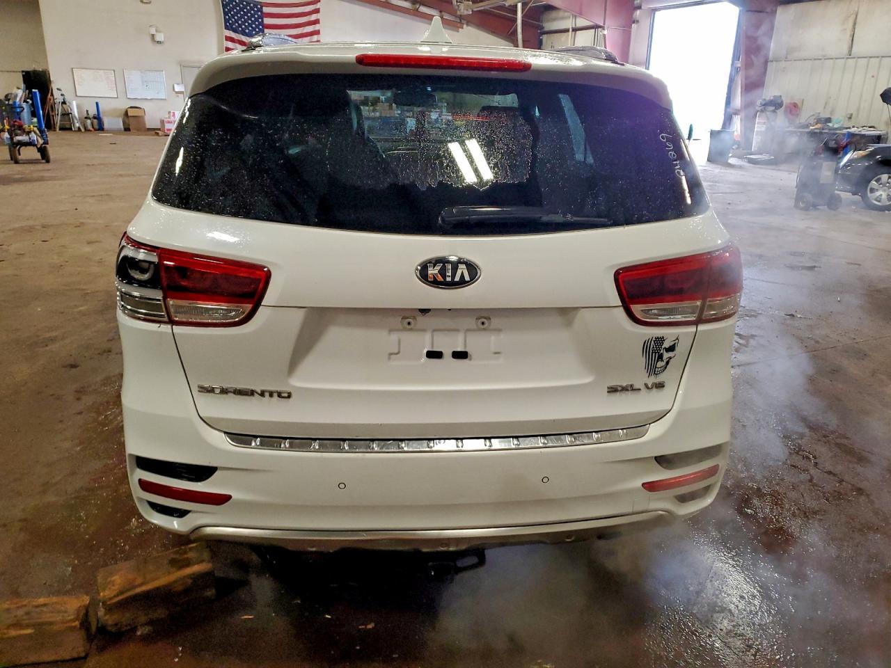 2016 KIA SORENTO