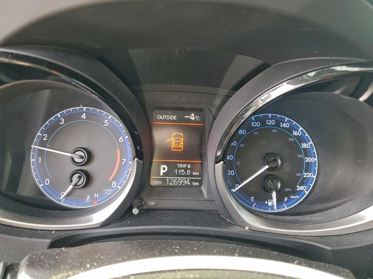 2016 TOYOTA COROLLA