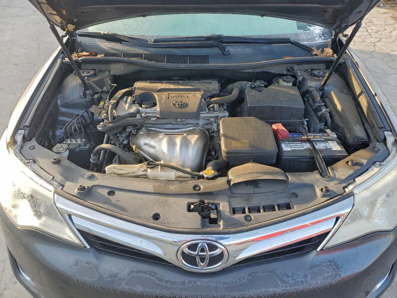 2014 TOYOTA CAMRY