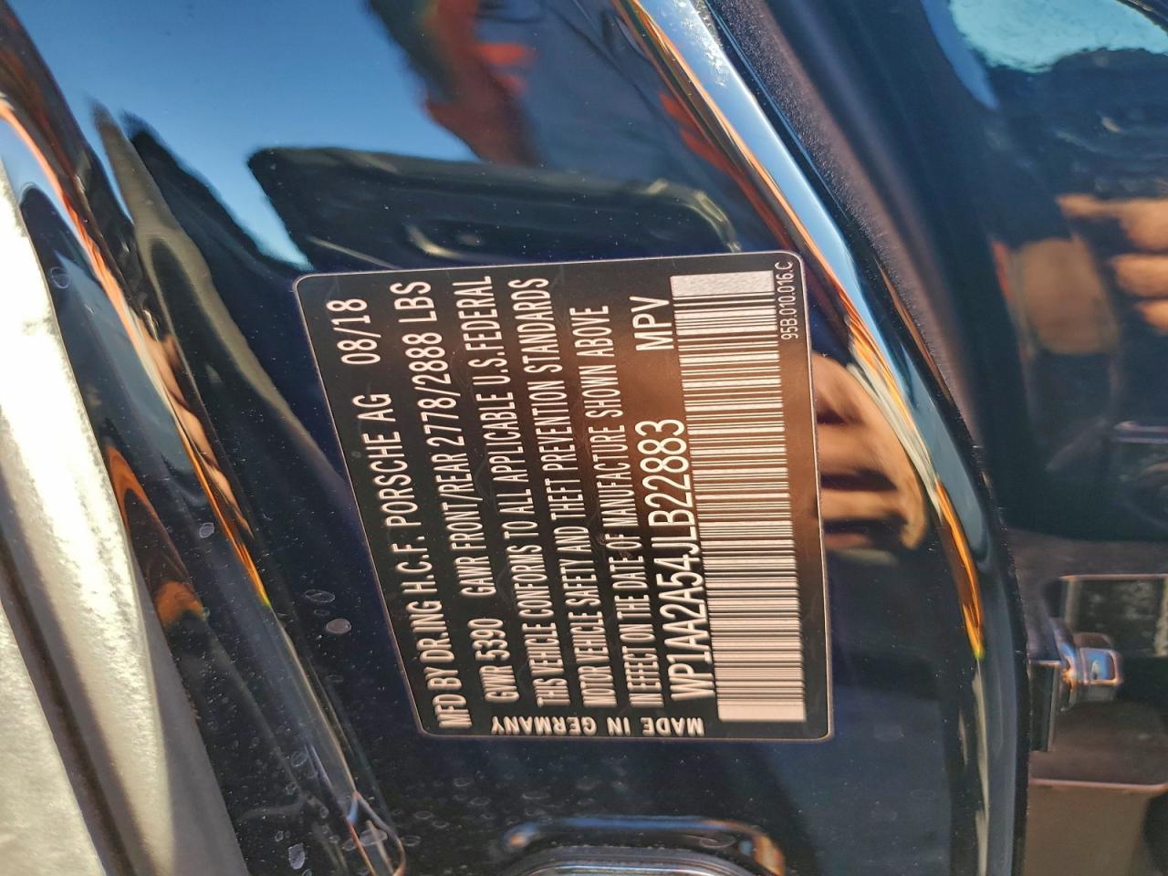 2018 PORSCHE Macan
