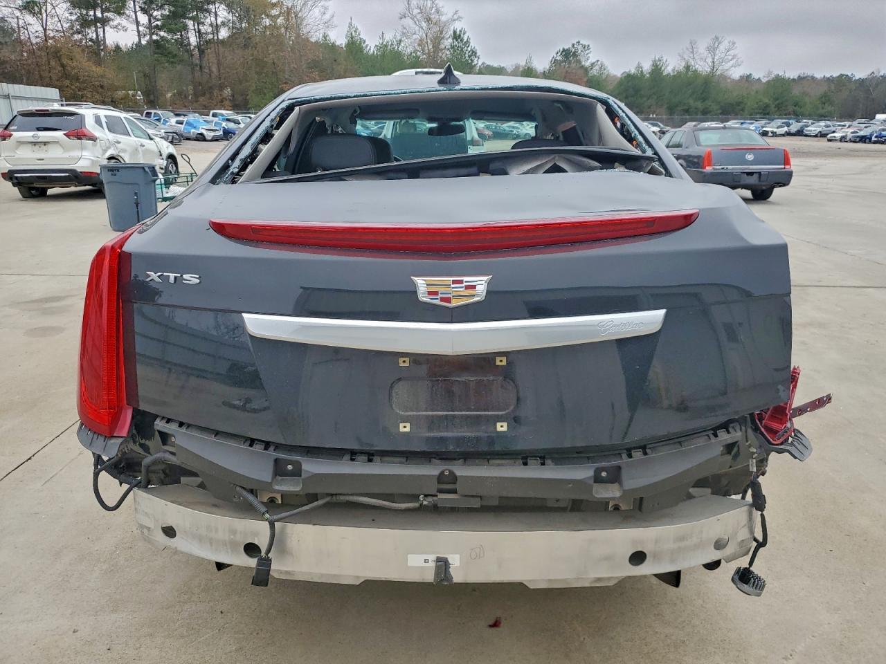 2017 CADILLAC XTS
