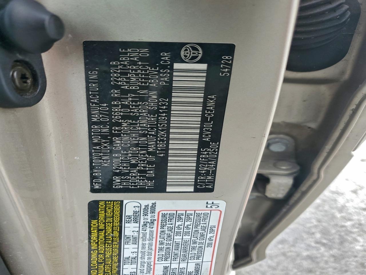 2005 TOYOTA CAMRY