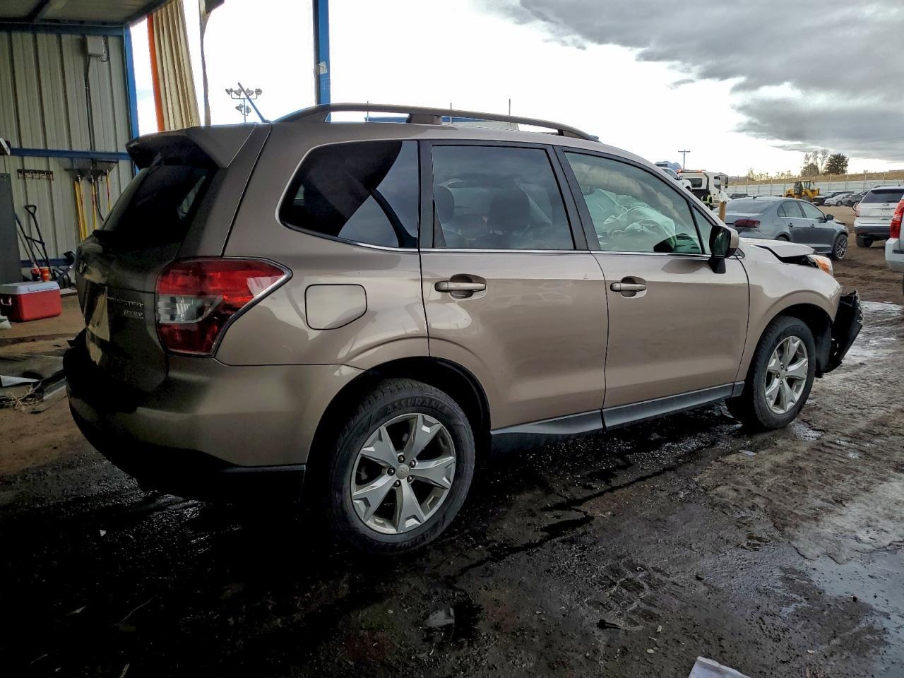 2015 SUBARU FORESTER