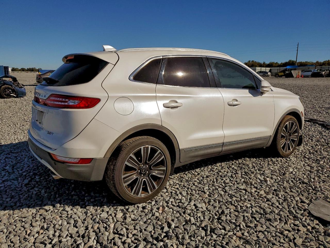 2017 LINCOLN MKC
