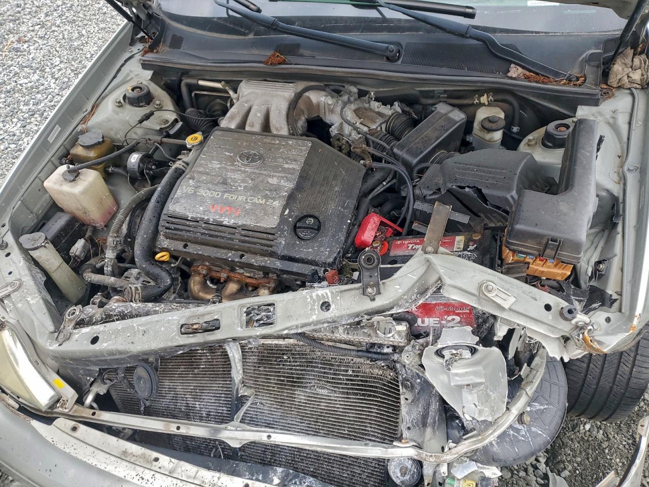 2004 TOYOTA Avalon