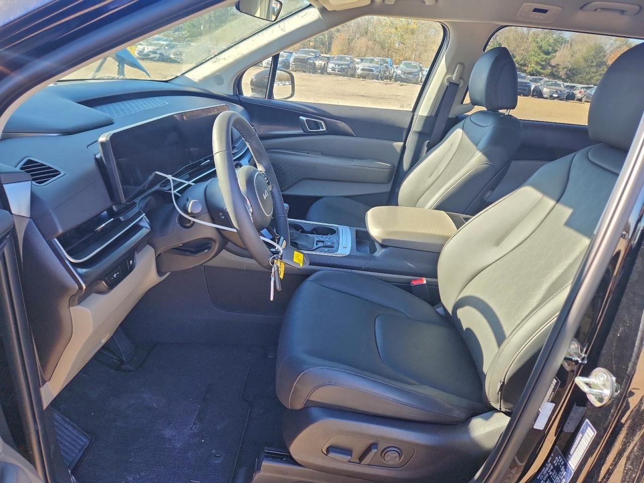 2025 KIA Carnival