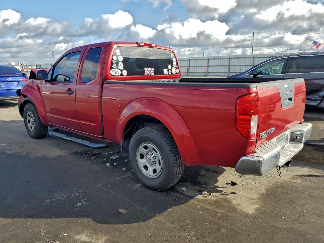 2012 NISSAN Frontier