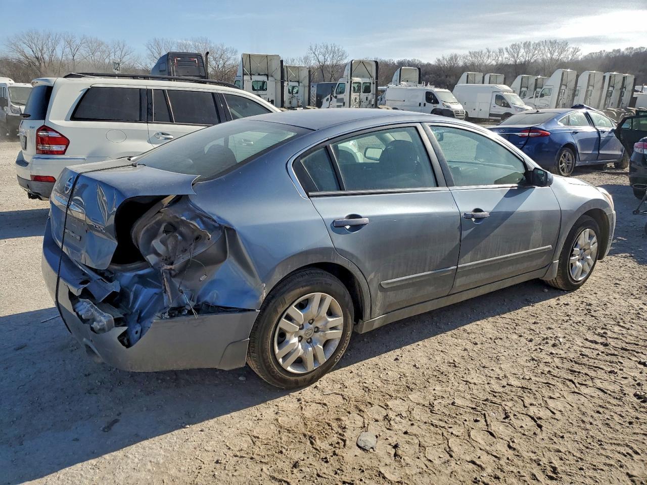 2012 NISSAN ALTIMA