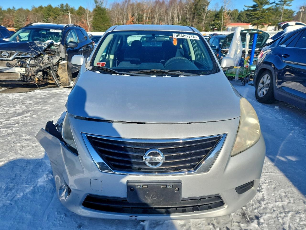 2014 NISSAN VERSA