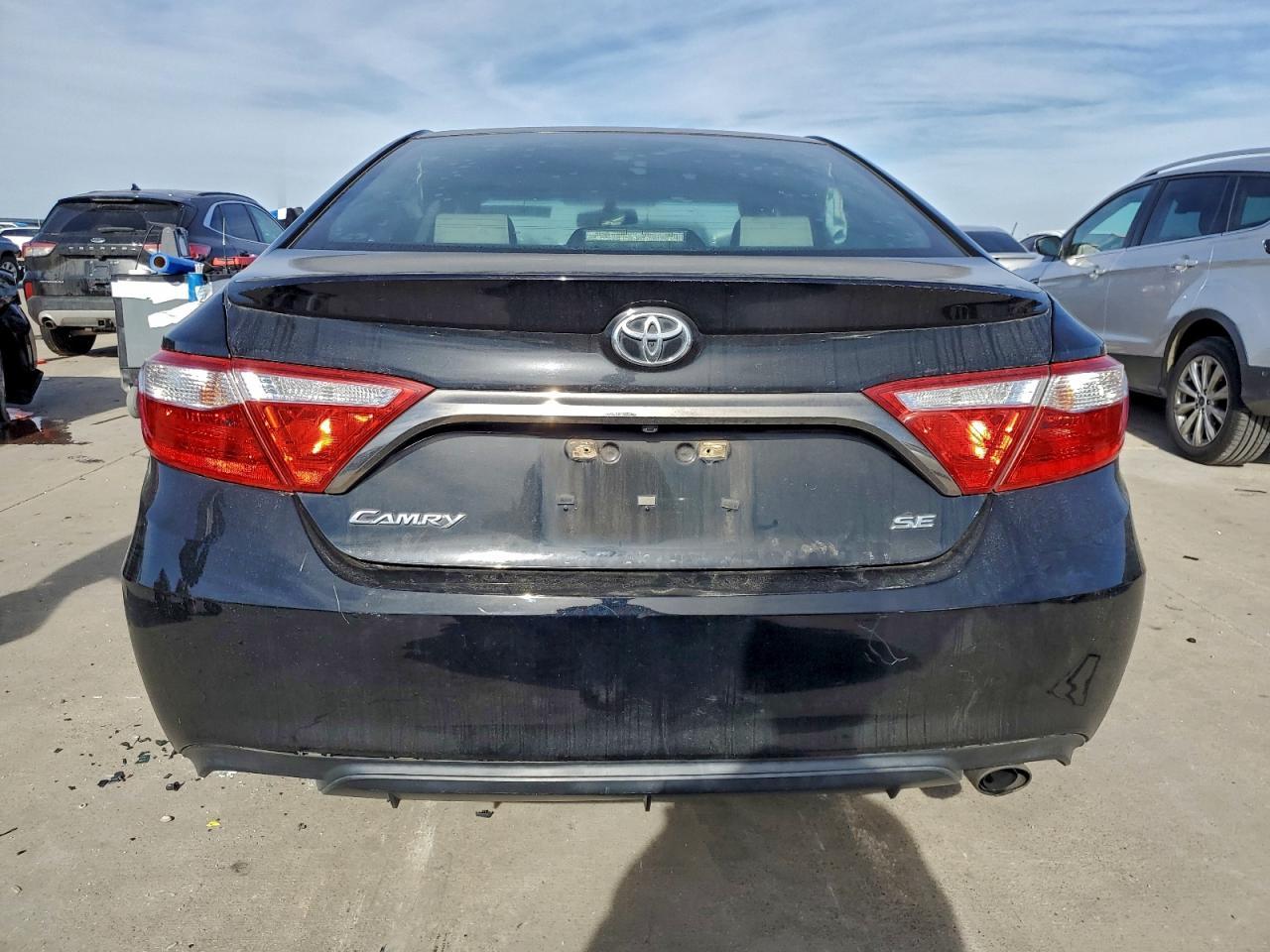 2015 TOYOTA CAMRY