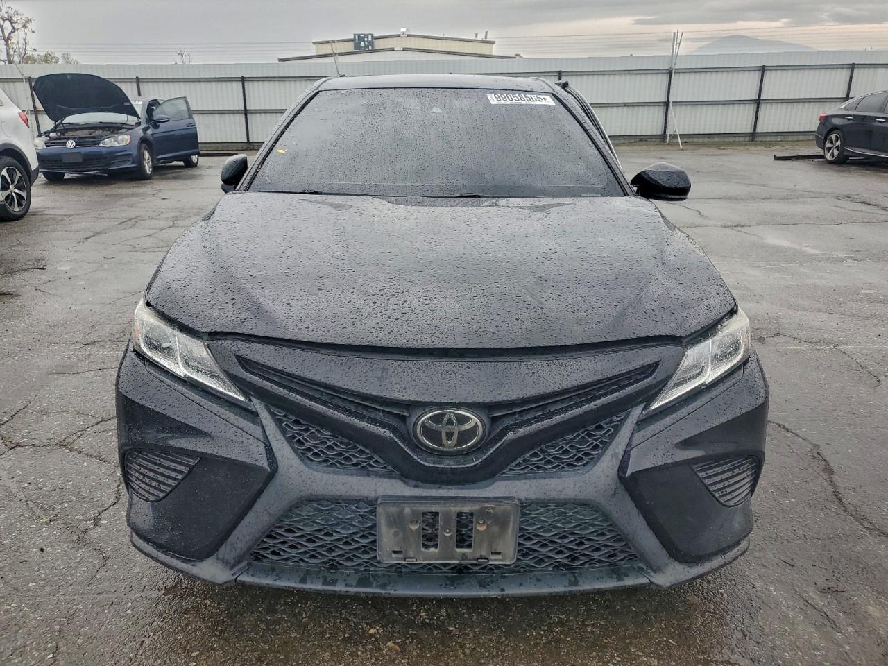 2018 TOYOTA CAMRY