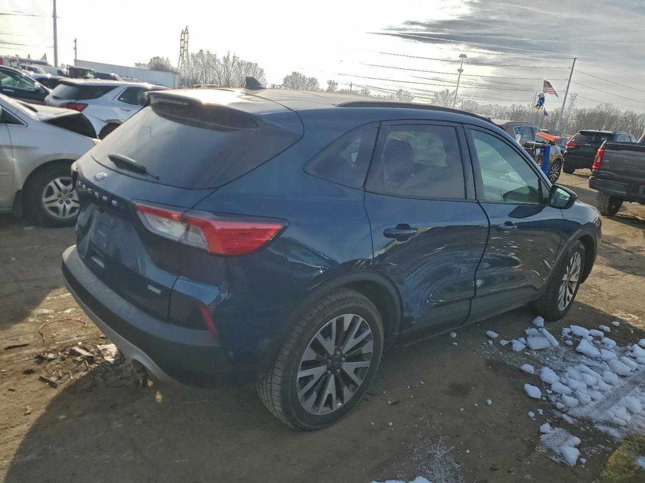 2020 FORD ESCAPE