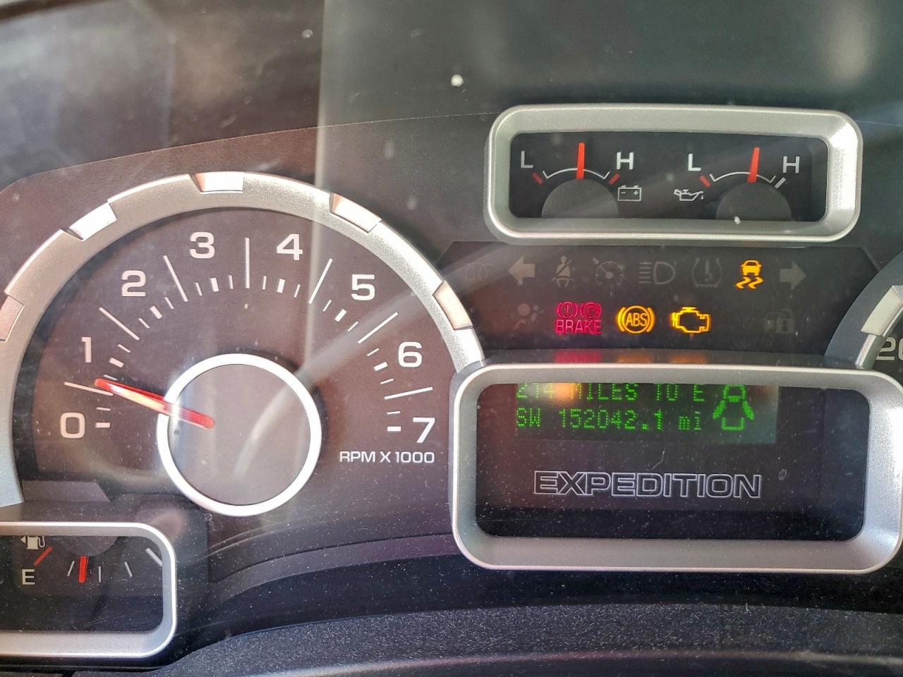 2010 FORD Expedition