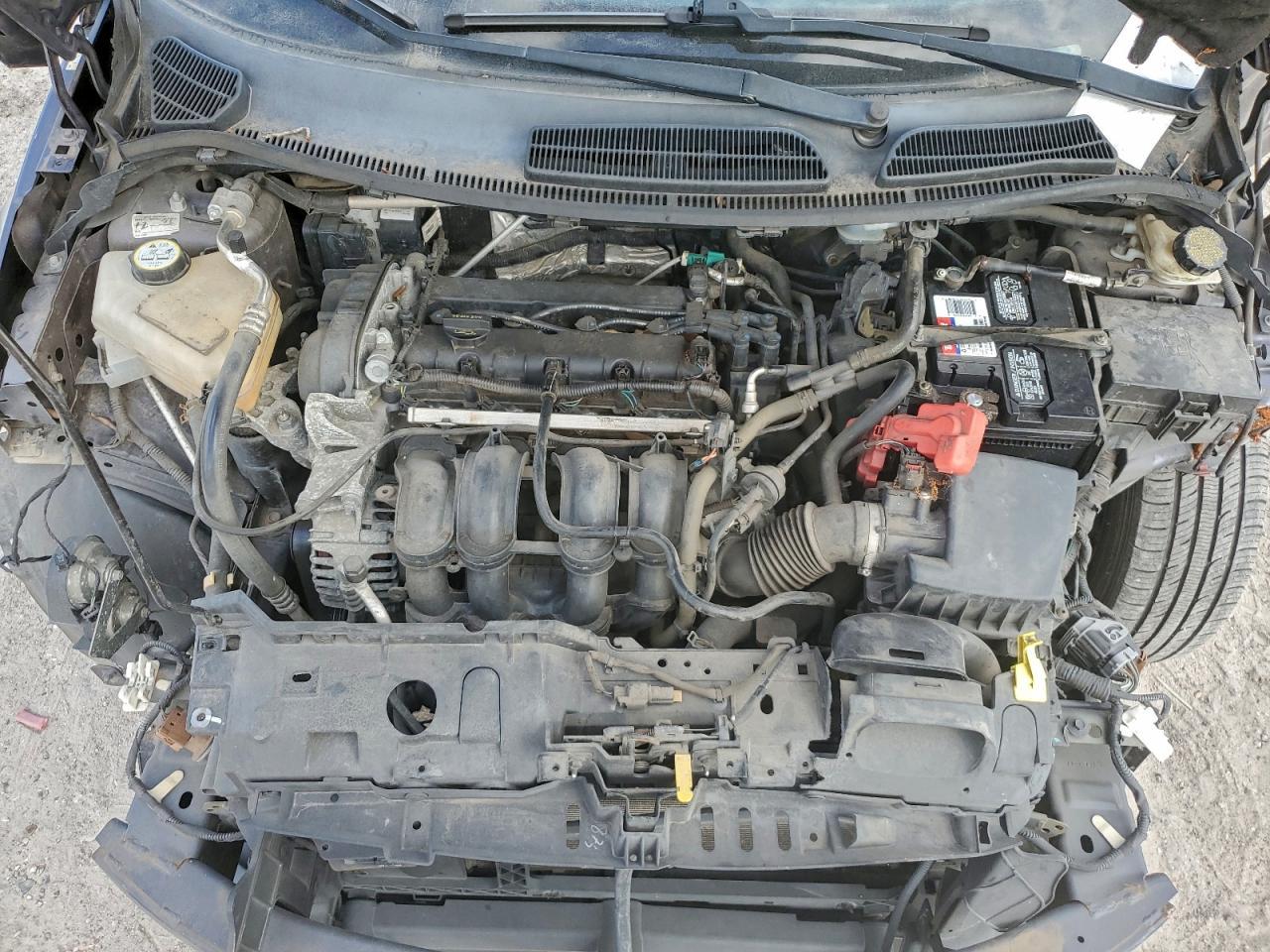 2013 FORD Fiesta