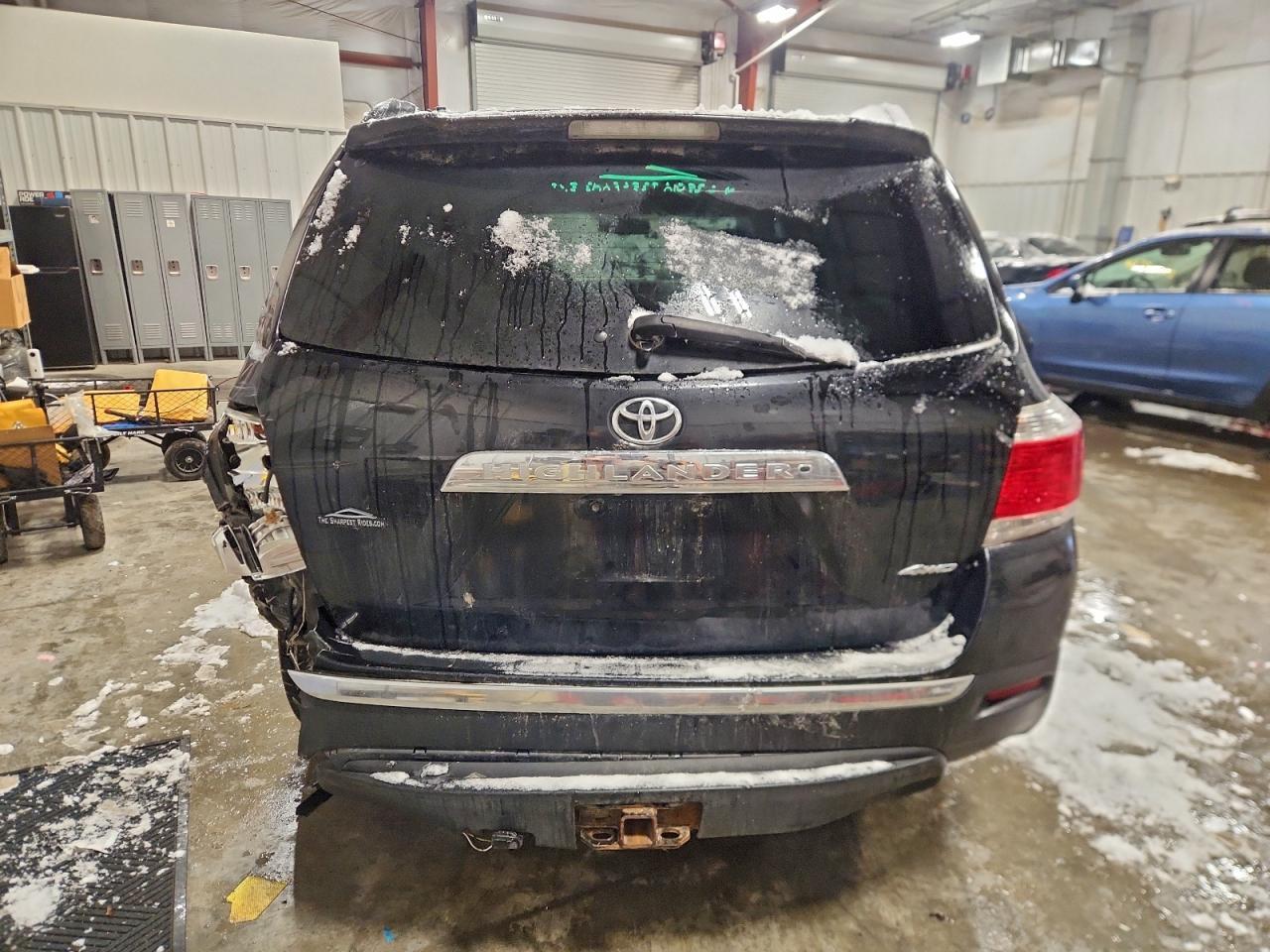 2012 TOYOTA HIGHLANDER