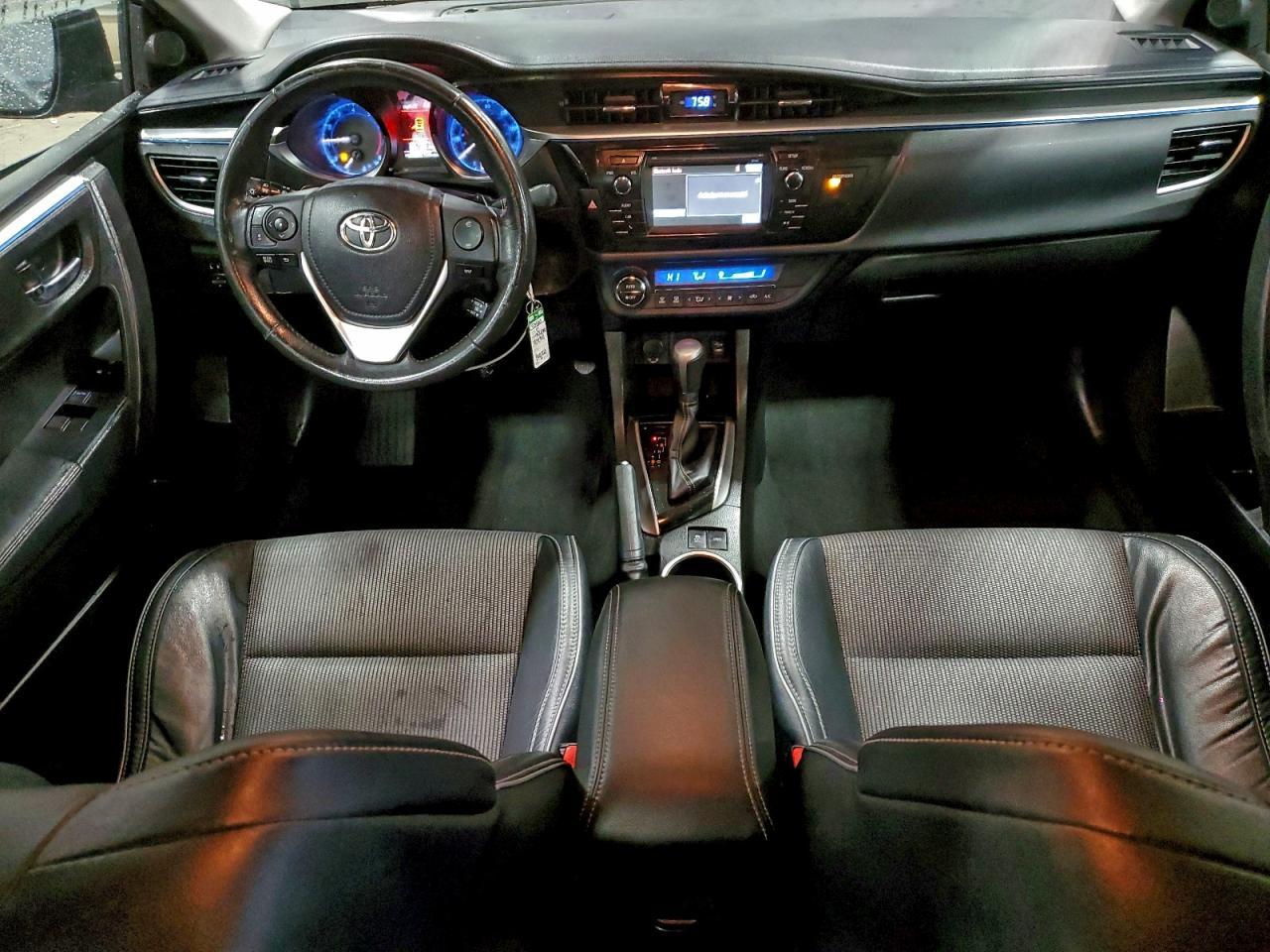 2015 TOYOTA COROLLA