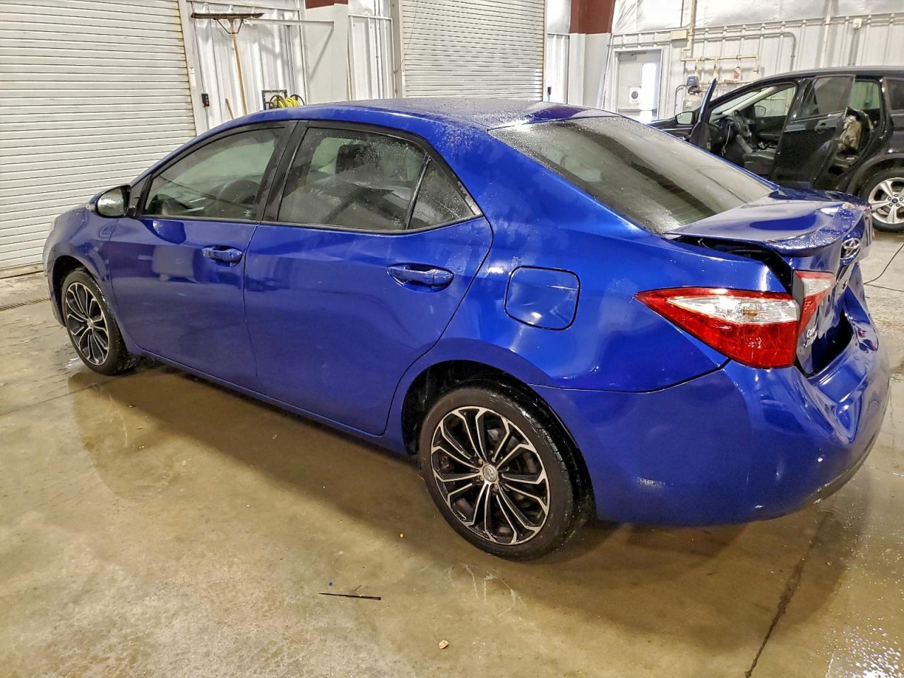 2016 TOYOTA COROLLA