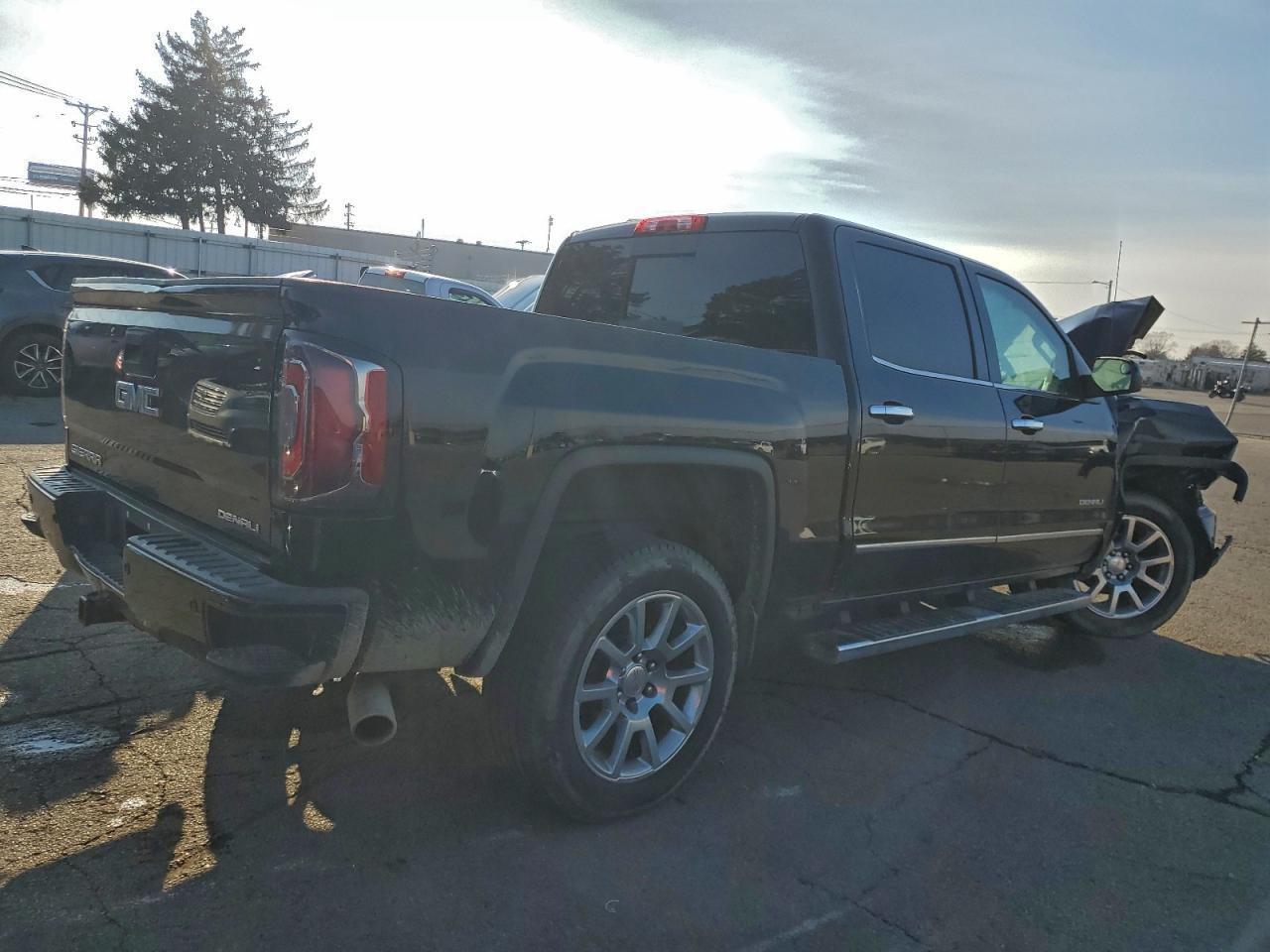 2016 GMC Sierra