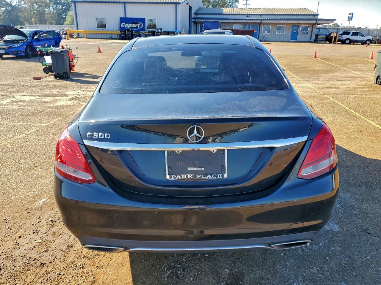 2016 MERCEDES-BENZ C-CLASS