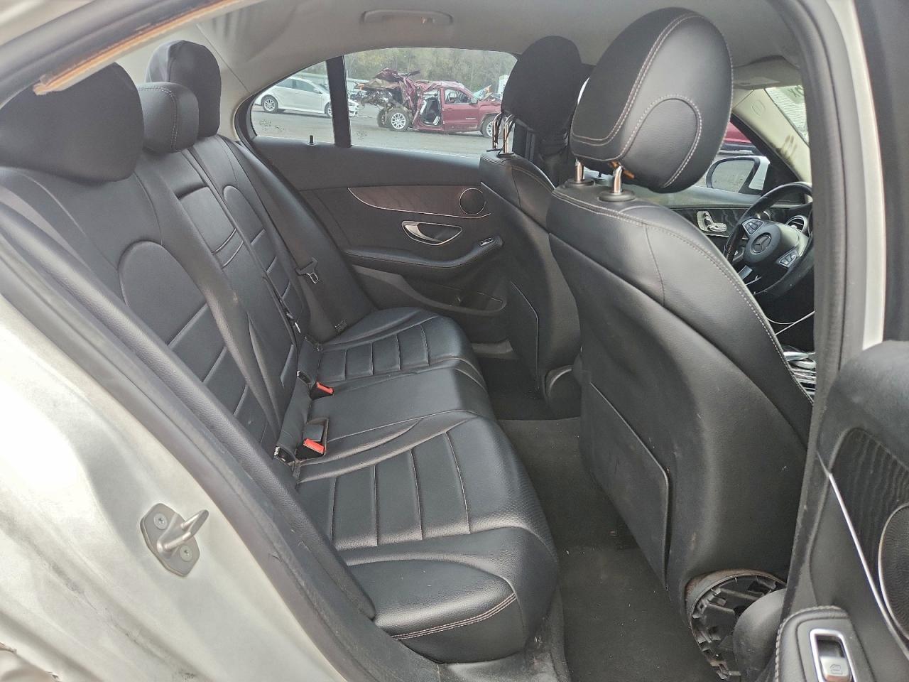 2016 MERCEDES-BENZ C-CLASS