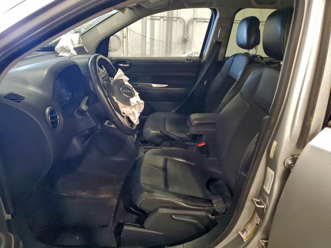 2014 JEEP Compass
