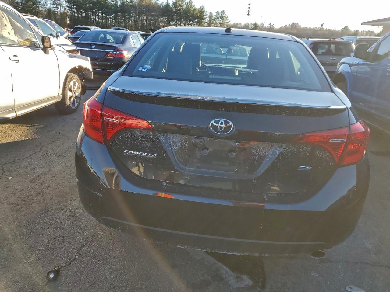 2018 TOYOTA COROLLA