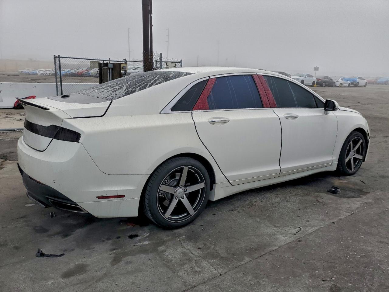 2013 LINCOLN MKZ