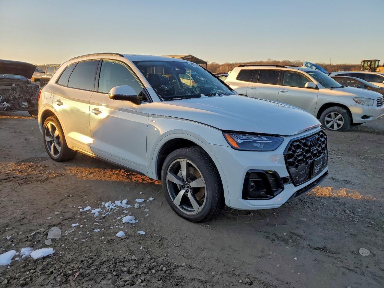 2022 AUDI Q5