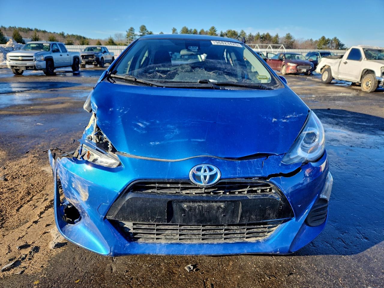 2016 TOYOTA Prius c