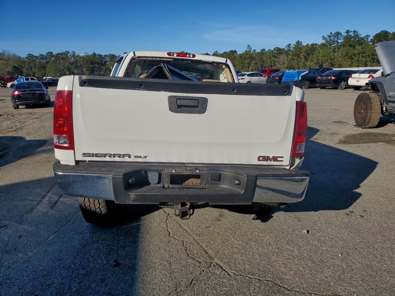 2013 GMC Sierra