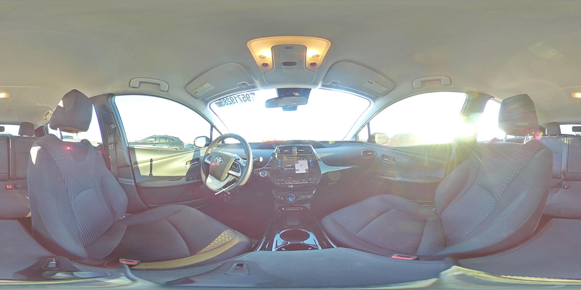 2017 TOYOTA PRIUS