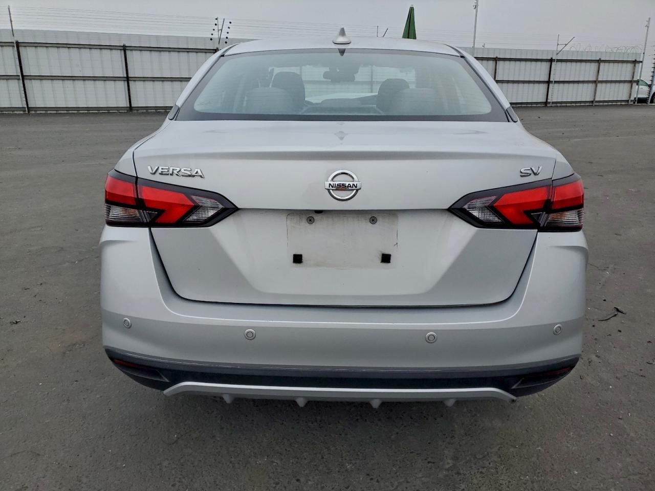 2021 NISSAN VERSA