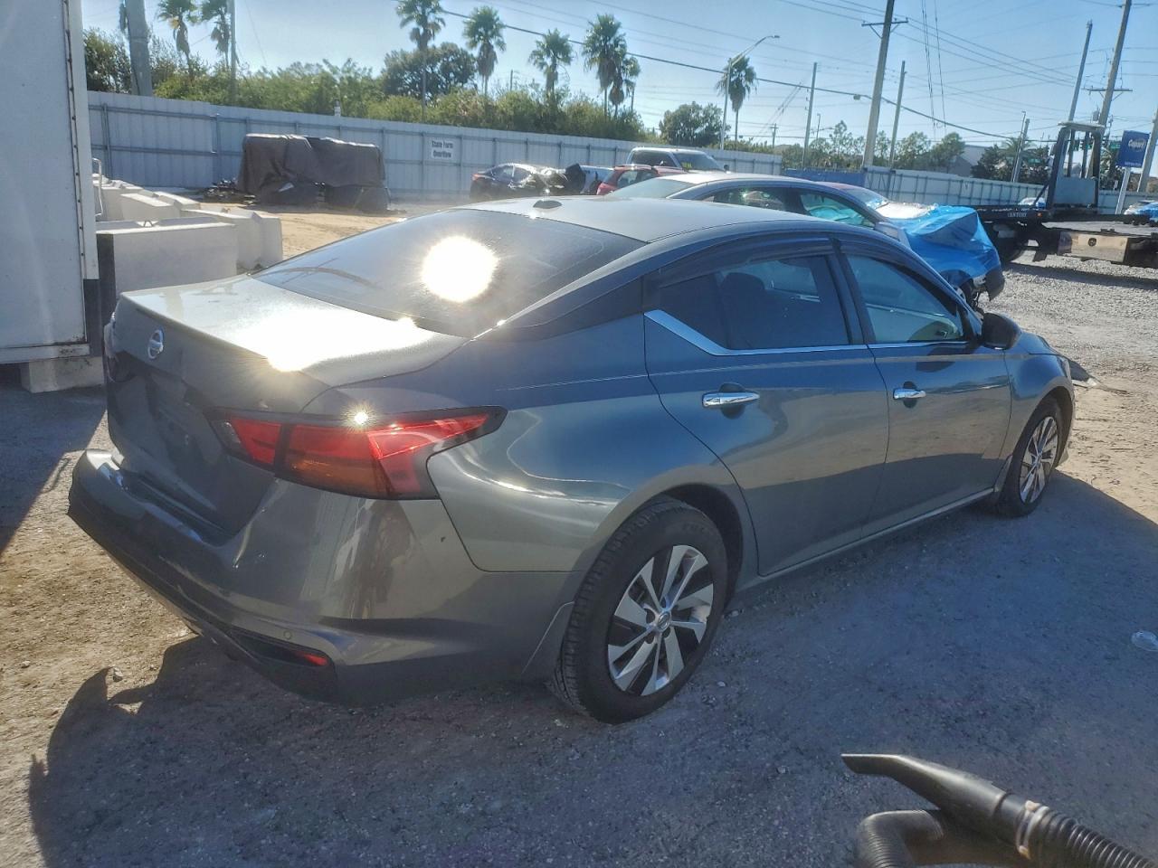 2020 NISSAN ALTIMA