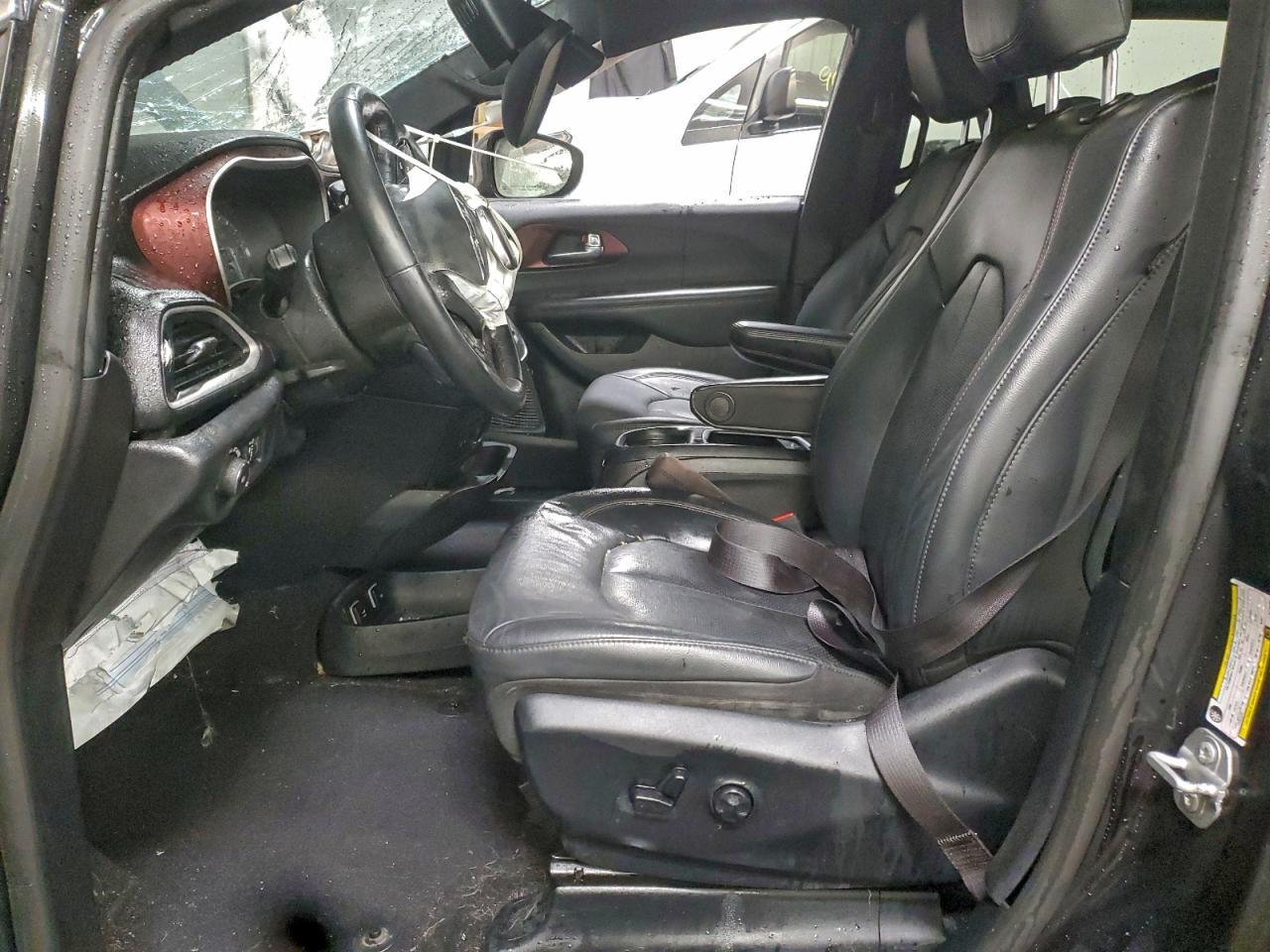 2020 CHRYSLER Pacifica