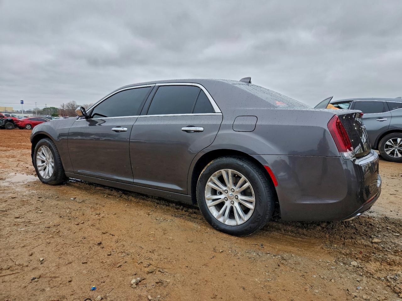 2016 CHRYSLER 300