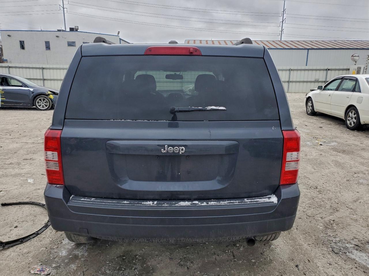 2016 JEEP PATRIOT