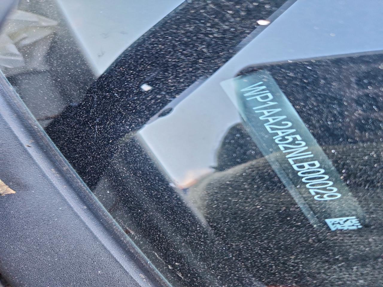 2022 PORSCHE Macan